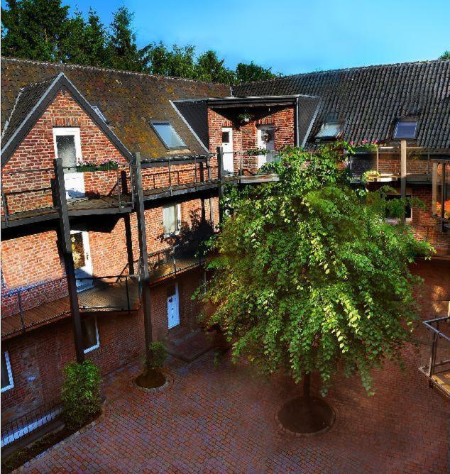 Hotel Landhaus Eschweiler Buitenkant foto